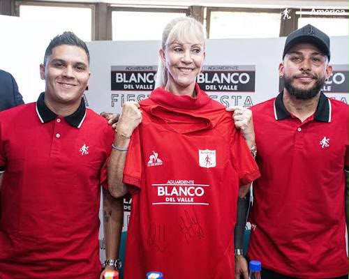Aguardiente Blanco del Valle, patrocinador oficial del América de Cali