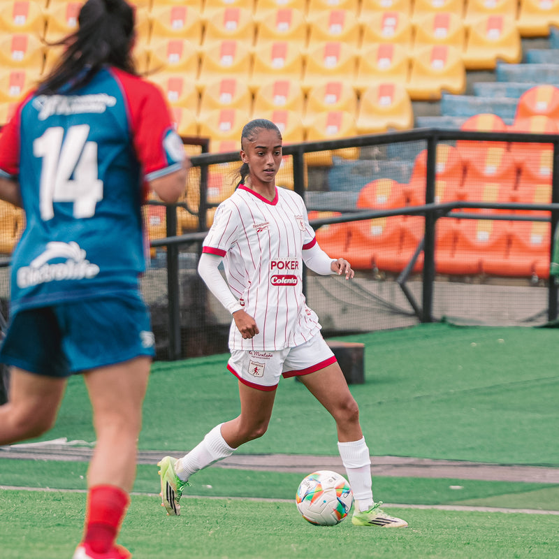 Galería: Acciones destacadas América femenino frente al DIM.